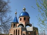 Митрополит Миколаївський і Богоявленський Володимир освятив накупольний хрест новозбудованого храму.